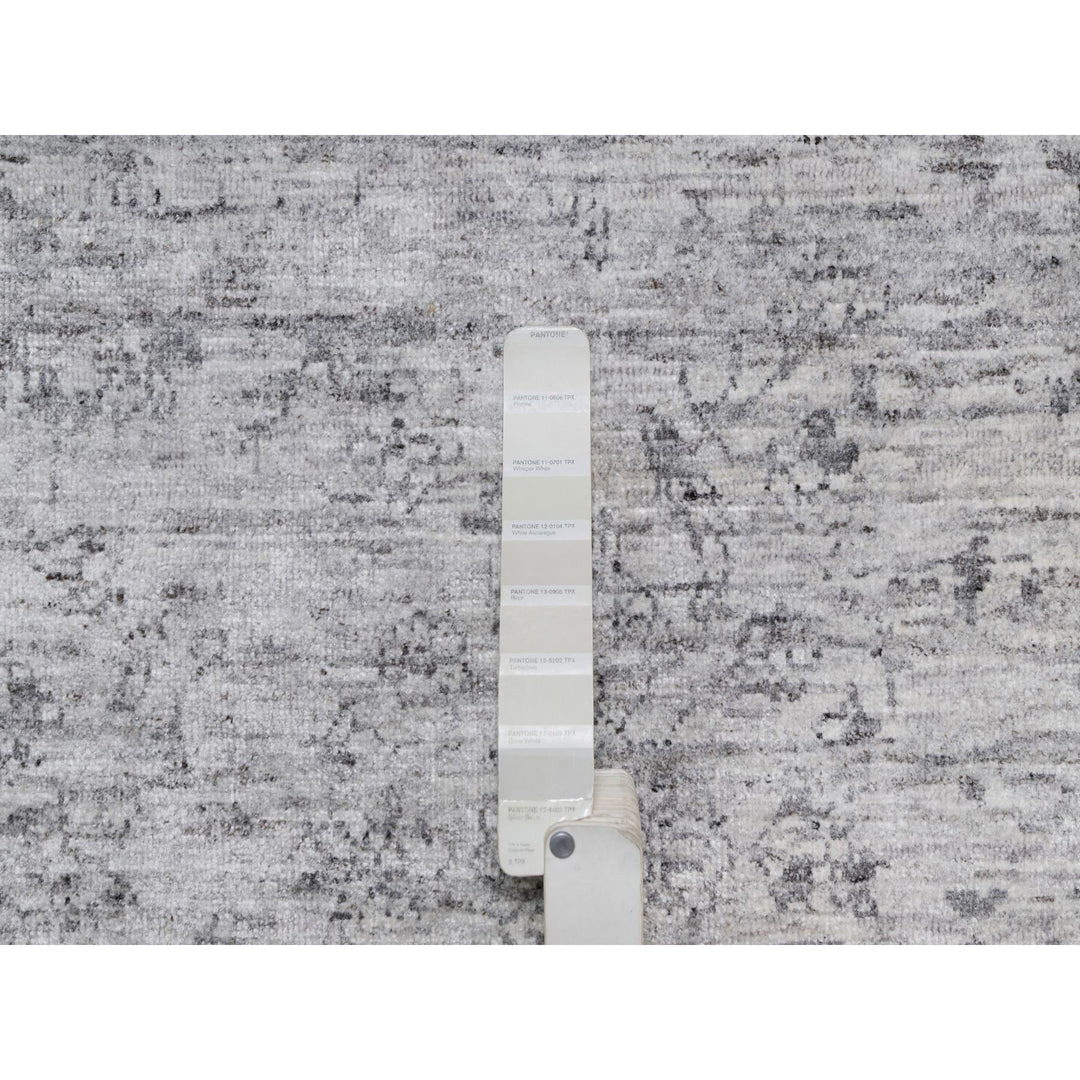 7'10" x 10'0" New Hand Knotted Ivory Wool Rectangle Oriental Rug - MOA10291423