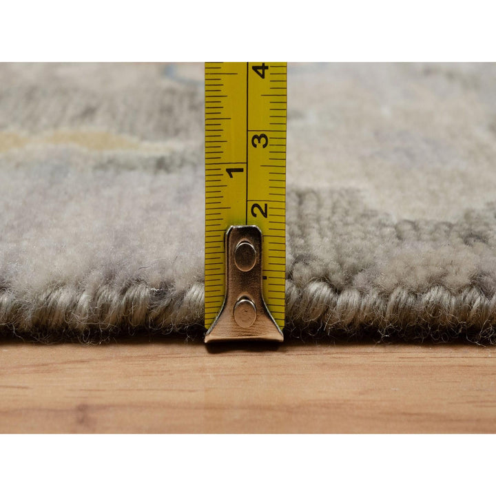 2'1" x 3'0" New Hand Knotted Grey Wool Rectangle Oriental Rug - MOA10291448
