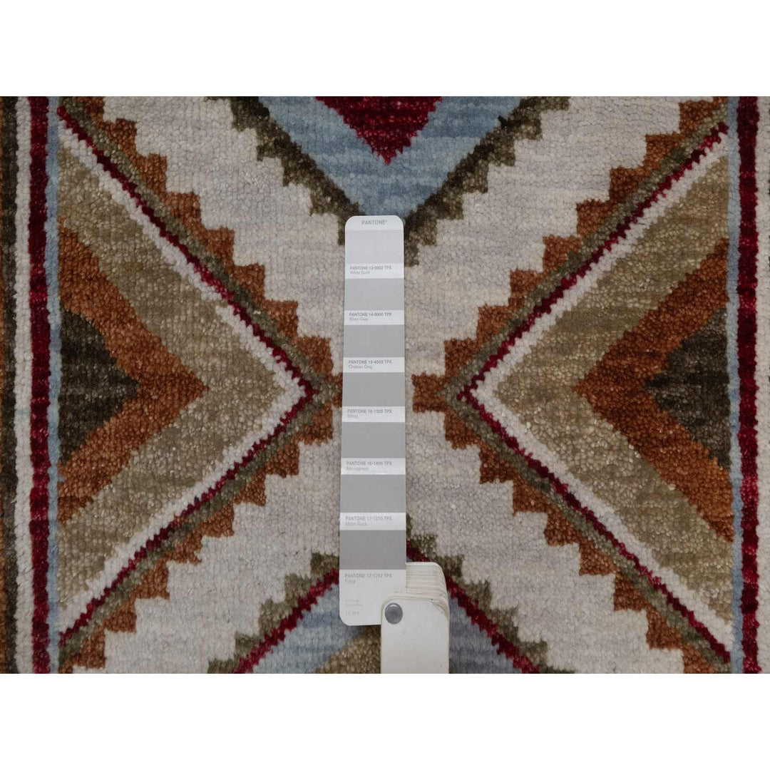 2'0" x 3'1" New Hand Knotted Grey Wool Rectangle Oriental Rug - MOA10291453