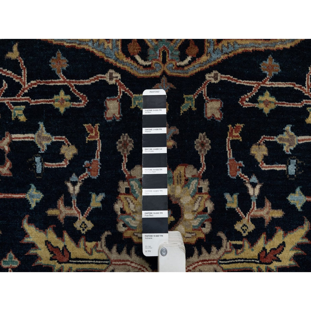 7'10" x 7'10" New Hand Knotted Blue Wool Round Oriental Rug - MOA10291522