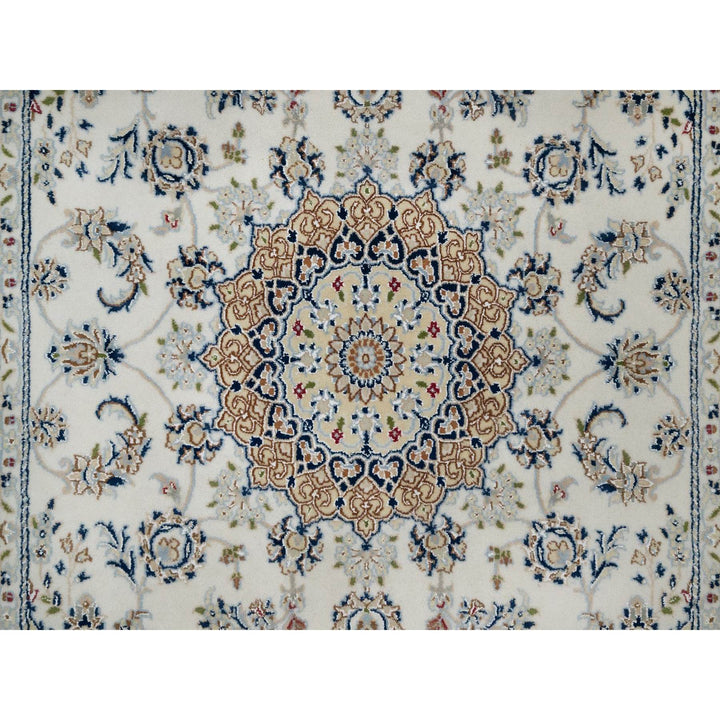 5'1" x 7'2" New Hand Knotted Ivory Wool & Silk Rectangle Oriental Rug - MOA10291527