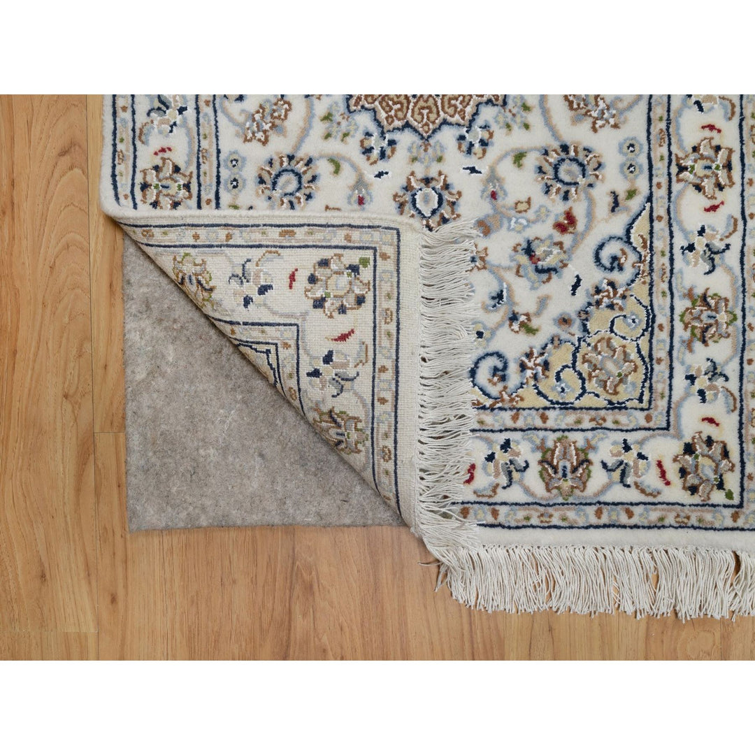 2'0" x 3'1" New Hand Knotted Ivory Wool & Silk Rectangle Oriental Rug - MOA10291539