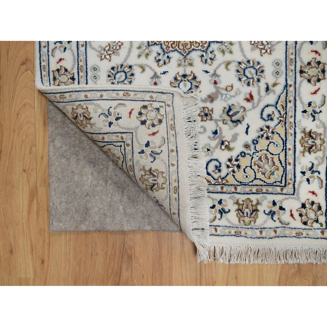 2'0" x 3'2" New Hand Knotted Ivory Wool & Silk Rectangle Oriental Rug - MOA10291540