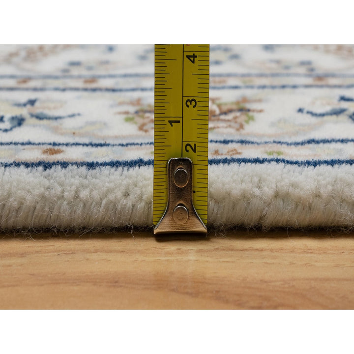 2'0" x 3'2" New Hand Knotted Ivory Wool & Silk Rectangle Oriental Rug - MOA10291540