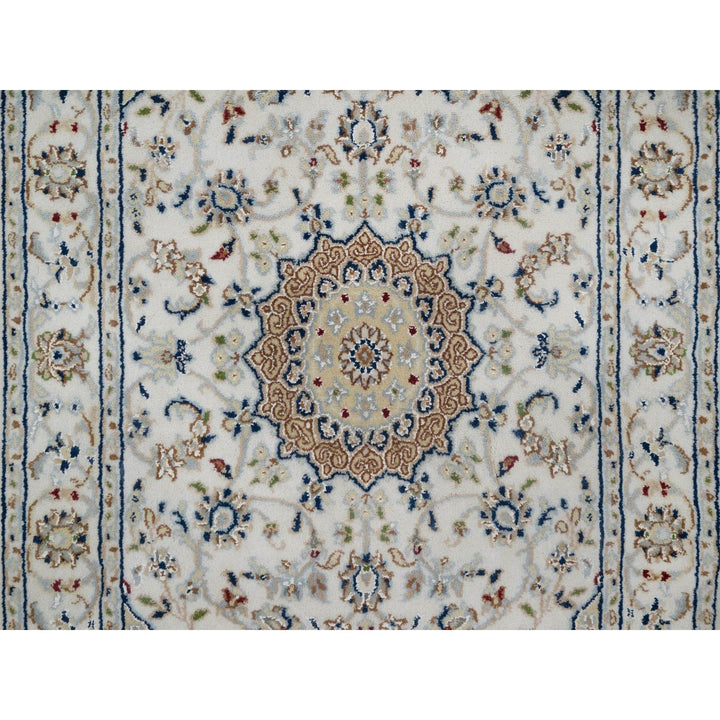 2'7" x 4'0" New Hand Knotted Ivory Wool & Silk Rectangle Oriental Rug - MOA10291542