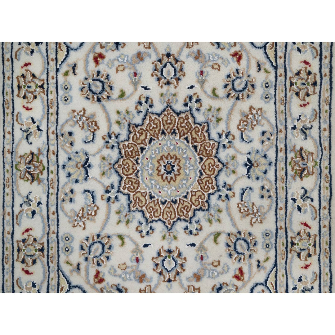 2'1" x 3'3" New Hand Knotted Ivory Wool & Silk Rectangle Oriental Rug - MOA10291546