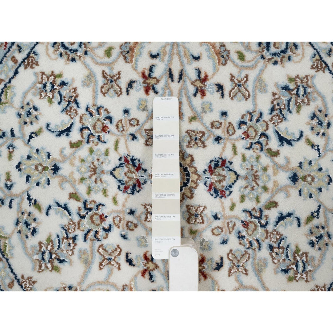 3'1" x 3'1" New Hand Knotted Ivory Wool & Silk Round Oriental Rug - MOA10291555