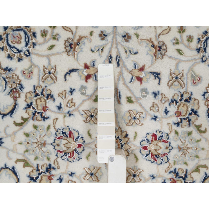 5'0" x 5'0" New Hand Knotted Ivory Wool & Silk Round Oriental Rug - MOA10291560