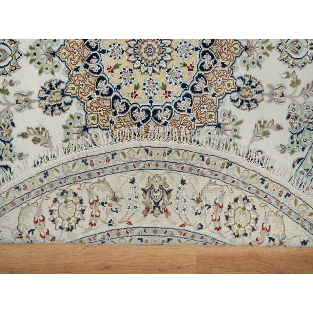 5'11" x 5'11" New Hand Knotted Ivory Wool & Silk Round Oriental Rug - MOA10291561