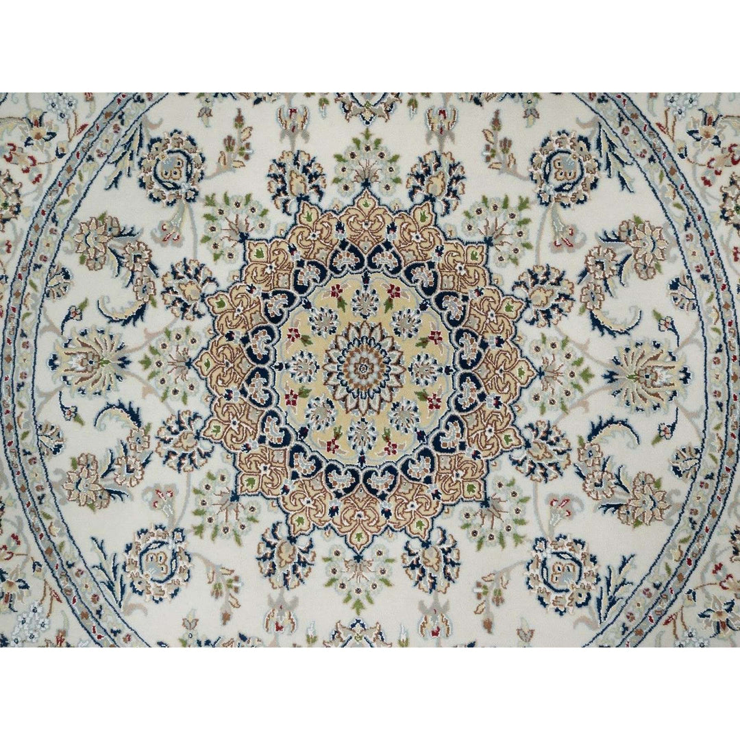 5'11" x 5'11" New Hand Knotted Ivory Wool & Silk Round Oriental Rug - MOA10291561