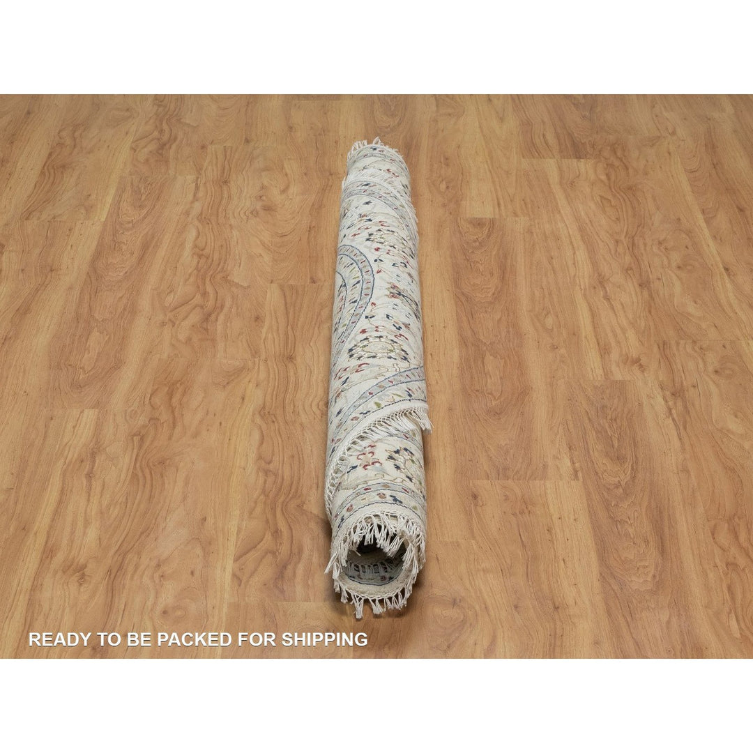 5'11" x 5'11" New Hand Knotted Ivory Wool & Silk Round Oriental Rug - MOA10291561
