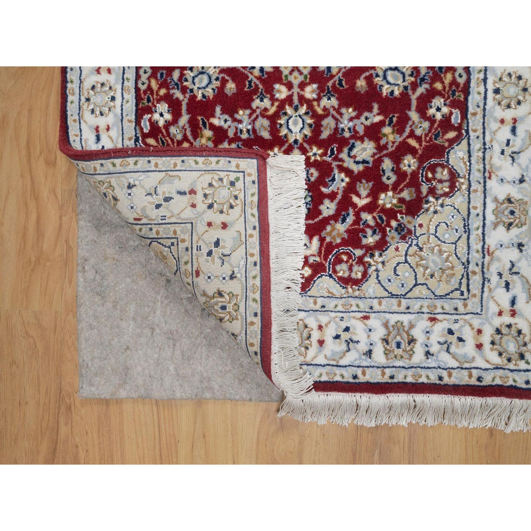 2'6" x 4'1" New Hand Knotted Ivory Wool & Silk Rectangle Oriental Rug - MOA10291572