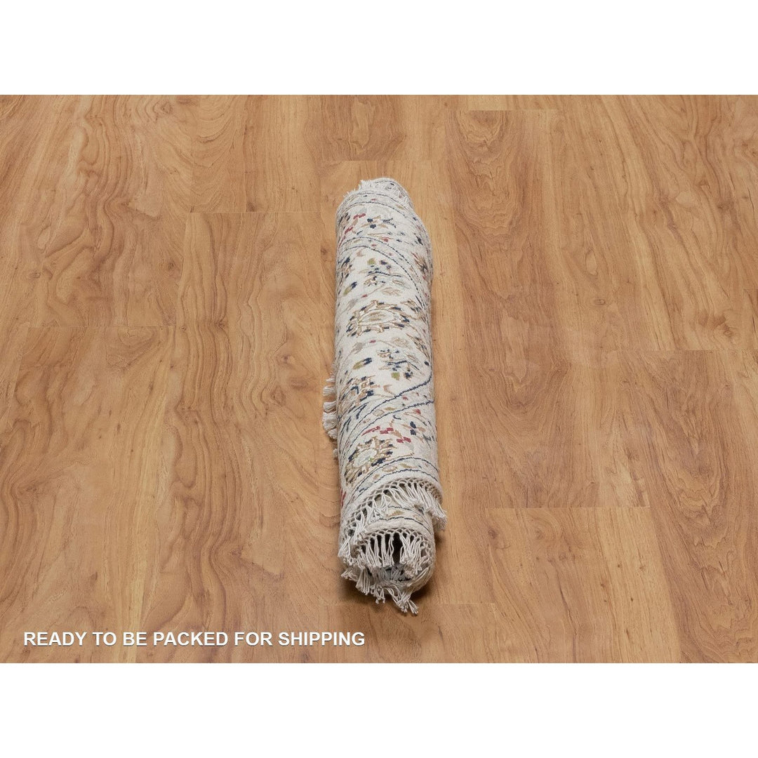 3'1" x 3'1" New Hand Knotted Ivory Wool & Silk Round Oriental Rug - MOA10291573