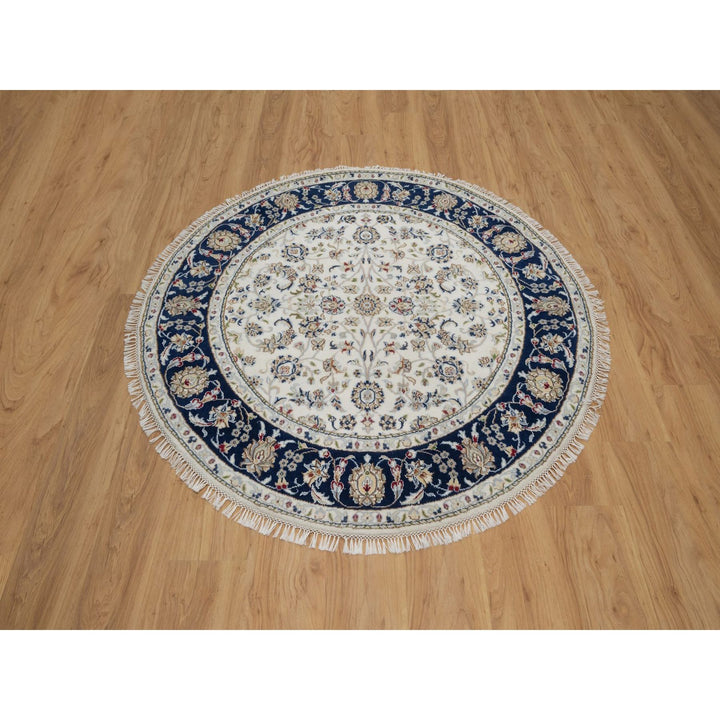 4'10" x 4'11" New Hand Knotted Ivory Wool & Silk Round Oriental Rug - MOA10291580