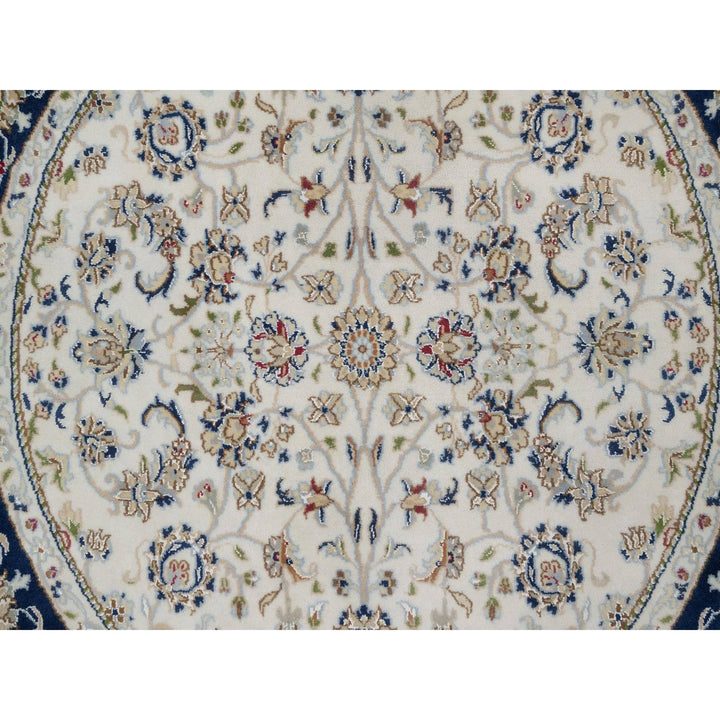 4'10" x 4'11" New Hand Knotted Ivory Wool & Silk Round Oriental Rug - MOA10291580