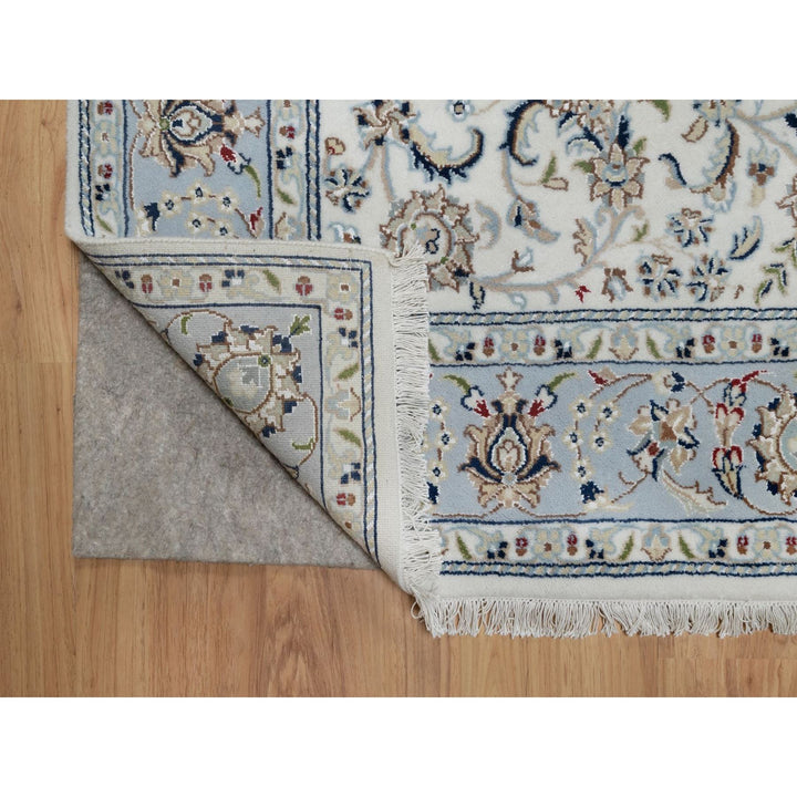 4'9" x 6'10" New Hand Knotted Ivory Wool & Silk Rectangle Oriental Rug - MOA10291582