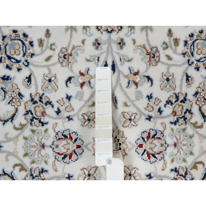 4'9" x 6'10" New Hand Knotted Ivory Wool & Silk Rectangle Oriental Rug - MOA10291582