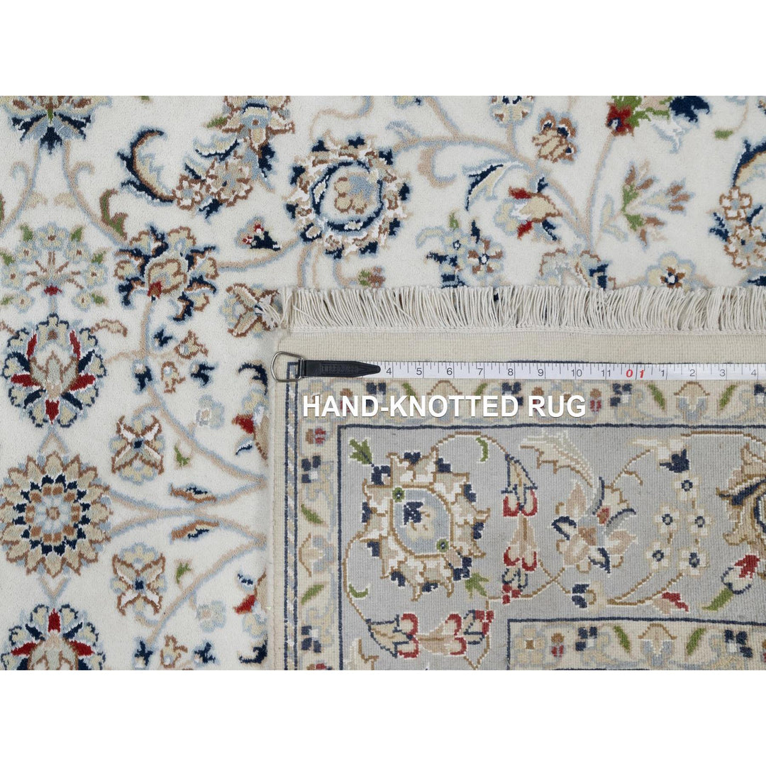 4'9" x 6'10" New Hand Knotted Ivory Wool & Silk Rectangle Oriental Rug - MOA10291582