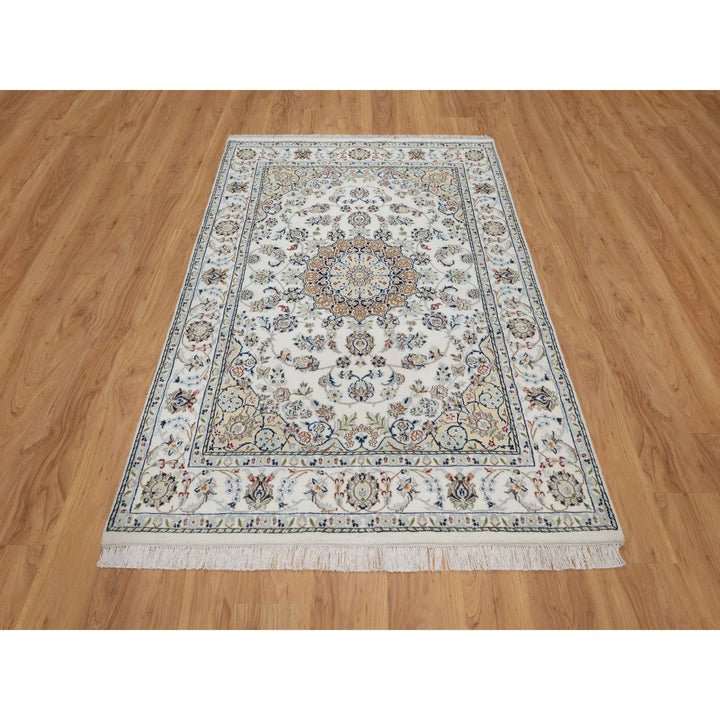 4'8" x 6'10" New Hand Knotted Ivory Wool & Silk Rectangle Oriental Rug - MOA10291583