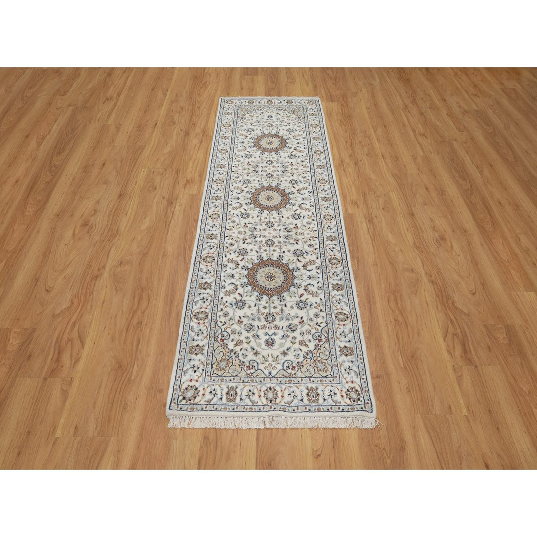 2'7" x 8'0" New Hand Knotted Ivory Wool & Silk Runner Oriental Rug - MOA10291584