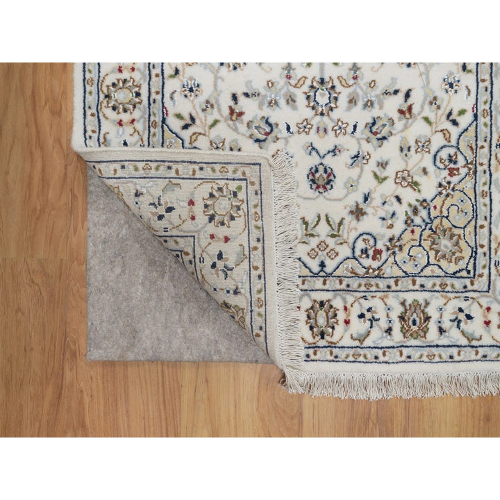 2'7" x 8'0" New Hand Knotted Ivory Wool & Silk Runner Oriental Rug - MOA10291584