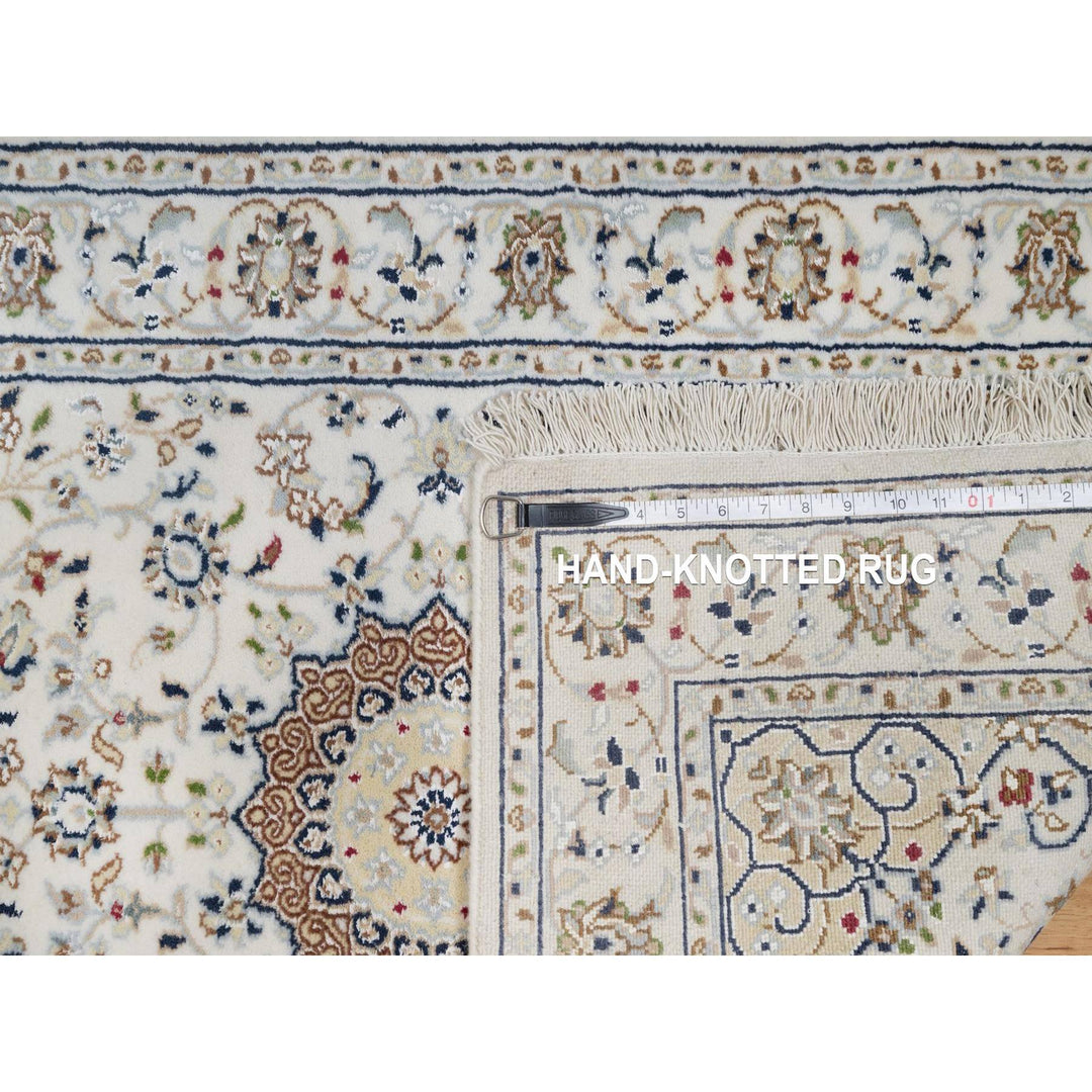 2'7" x 8'0" New Hand Knotted Ivory Wool & Silk Runner Oriental Rug - MOA10291584