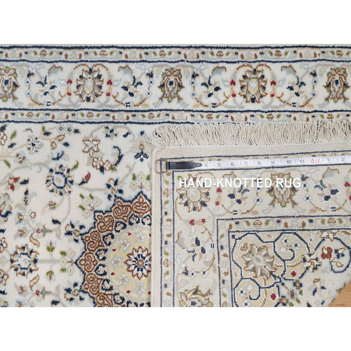 2'7" x 8'0" New Hand Knotted Ivory Wool & Silk Runner Oriental Rug - MOA10291584