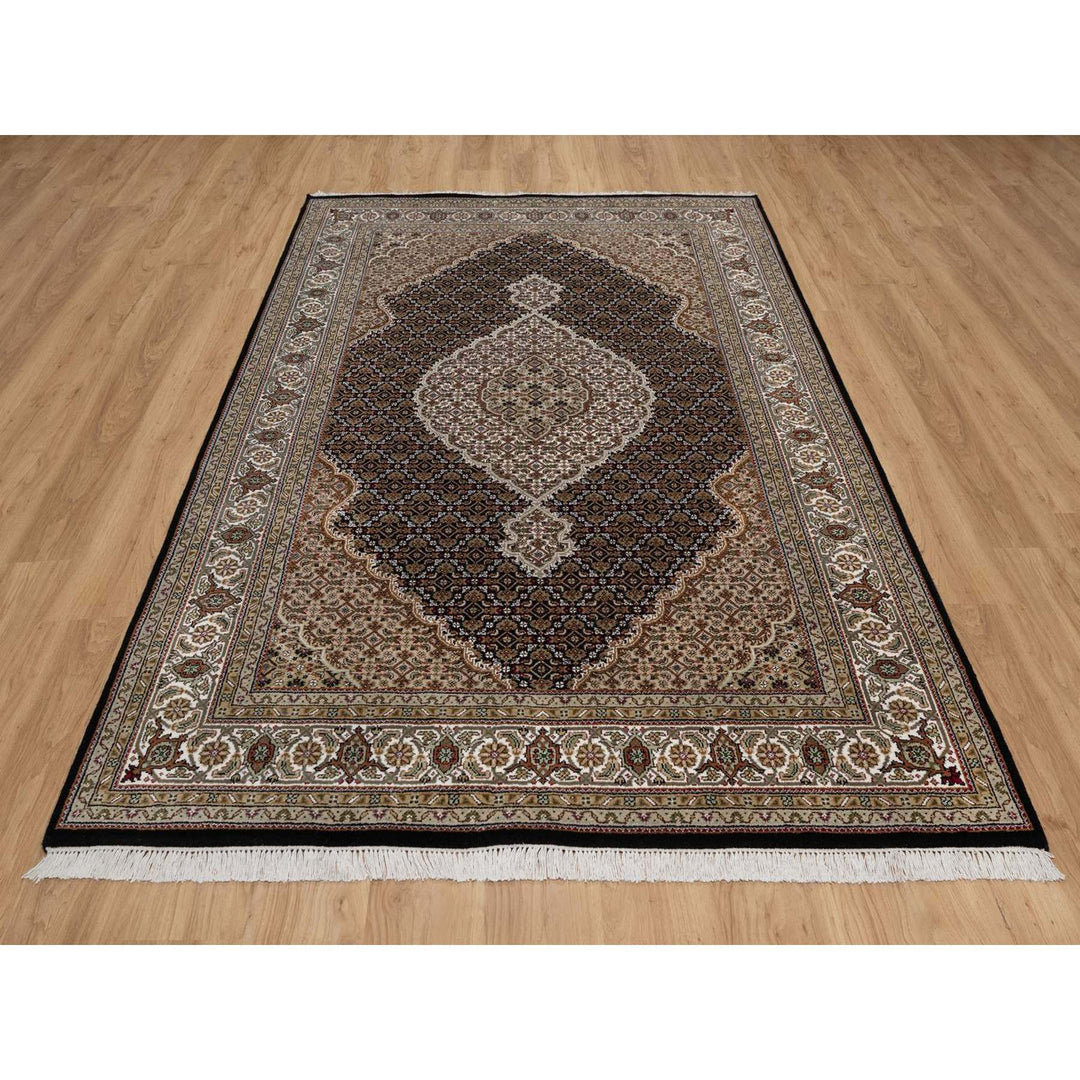 5'10" x 9'0" New Hand Knotted Black Wool Rectangle Oriental Rug - MOA10291585