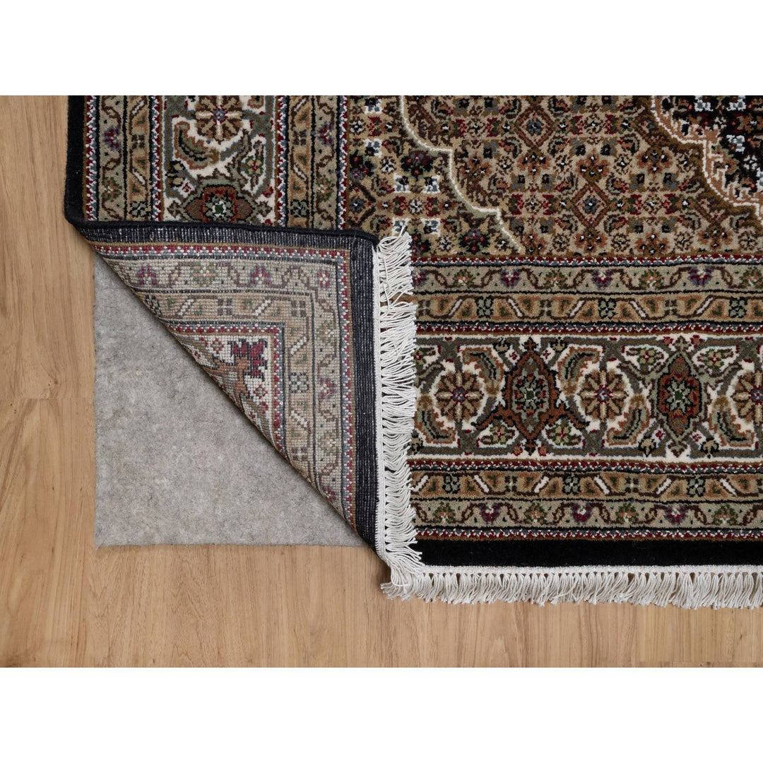5'10" x 9'0" New Hand Knotted Black Wool Rectangle Oriental Rug - MOA10291585
