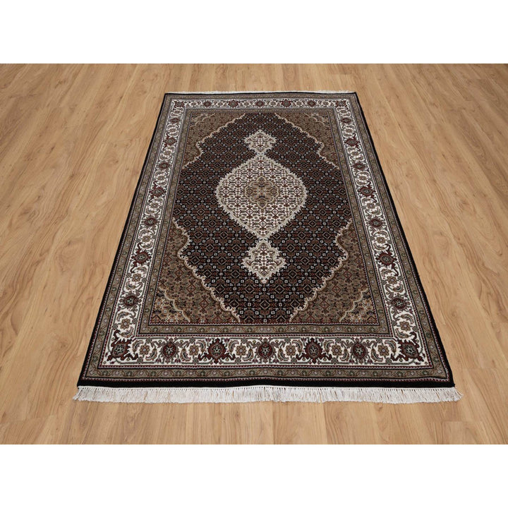 5'0" x 7'0" New Hand Knotted Black Wool Rectangle Oriental Rug - MOA10291587
