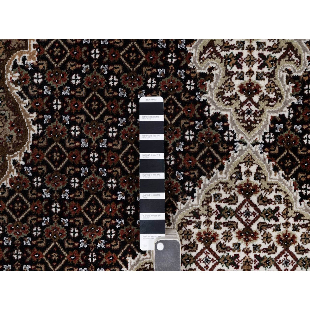 5'0" x 7'0" New Hand Knotted Black Wool Rectangle Oriental Rug - MOA10291587