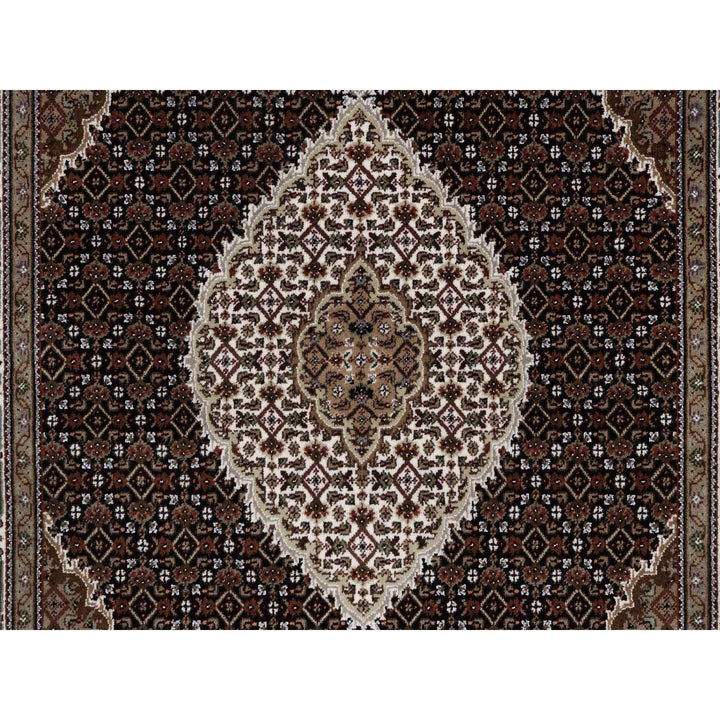 5'0" x 7'0" New Hand Knotted Black Wool Rectangle Oriental Rug - MOA10291587