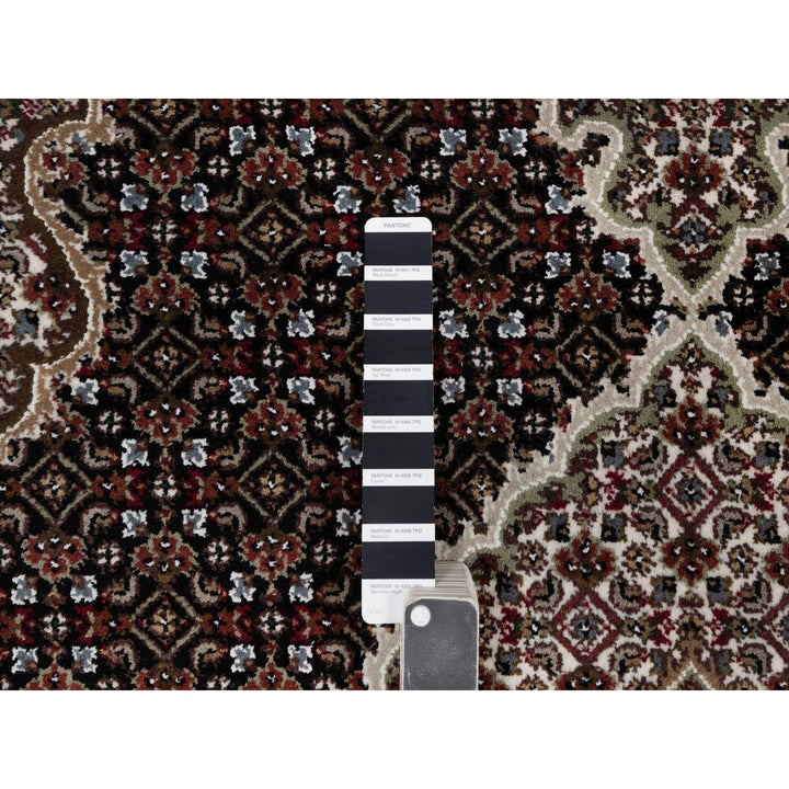 4'9" x 6'9" New Hand Knotted Black Wool Rectangle Oriental Rug - MOA10291588