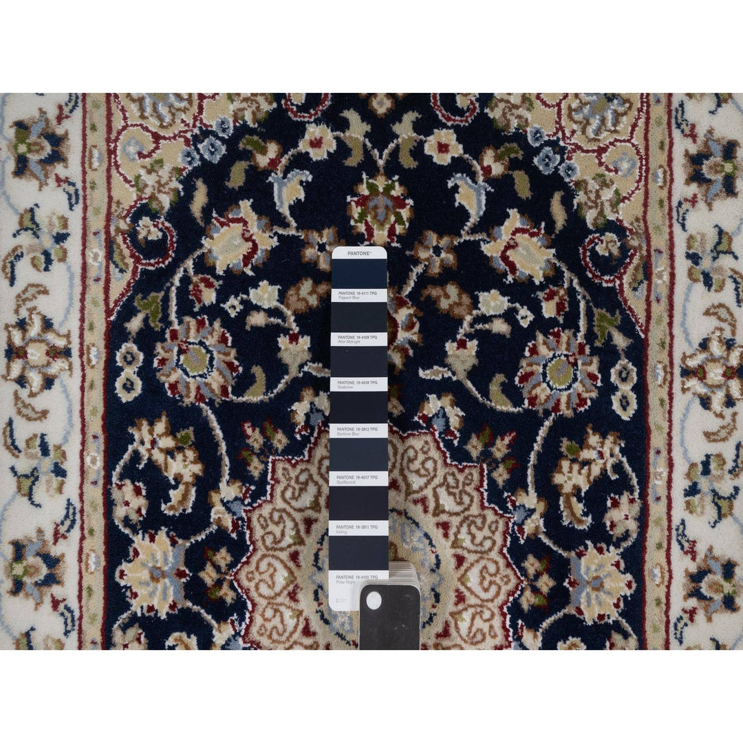 2'1" x 3'2" New Hand Knotted Blue Wool & Silk Rectangle Oriental Rug - MOA10291590