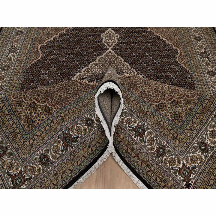 7'10" x 10'0" New Hand Knotted Black Wool Rectangle Oriental Rug - MOA10291593