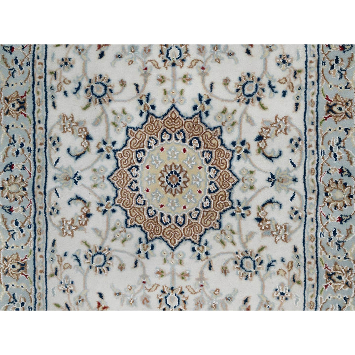2'7" x 16'2" New Hand Knotted Ivory Wool & Silk Runner Oriental Rug - MOA10291616