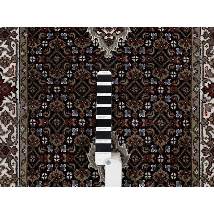 2'7" x 8'2" New Hand Knotted Black Wool Runner Oriental Rug - MOA10291618
