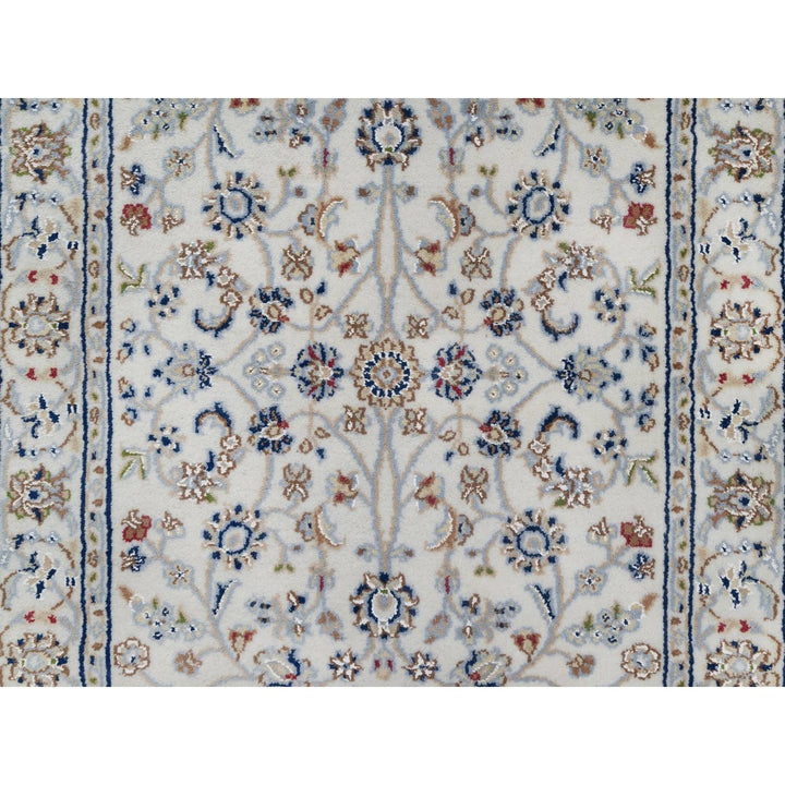 2'9" x 21'8" New Hand Knotted Ivory Wool & Silk Runner Oriental Rug - MOA10291619