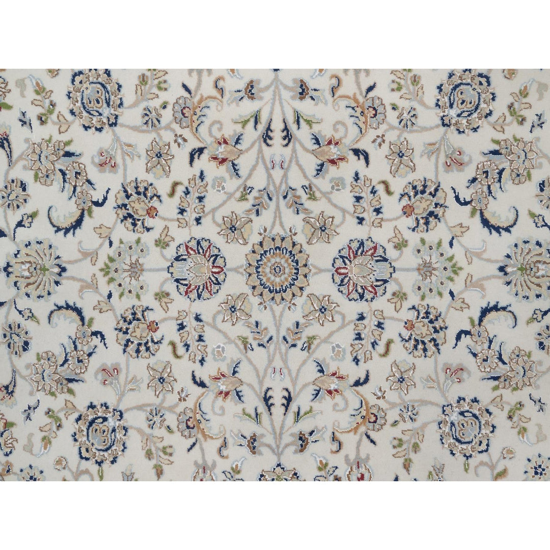 7'9" x 7'9" New Hand Knotted Ivory Wool & Silk Round Oriental Rug - MOA10291622