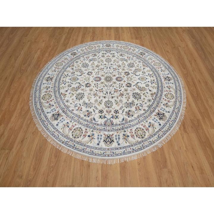 7'10" x 7'10" New Hand Knotted Ivory Wool & Silk Round Oriental Rug - MOA10291626