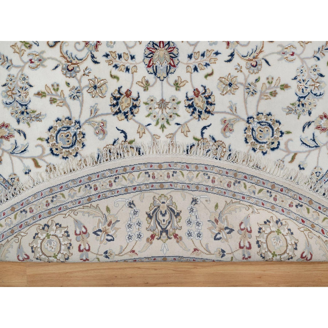 7'10" x 7'10" New Hand Knotted Ivory Wool & Silk Round Oriental Rug - MOA10291626