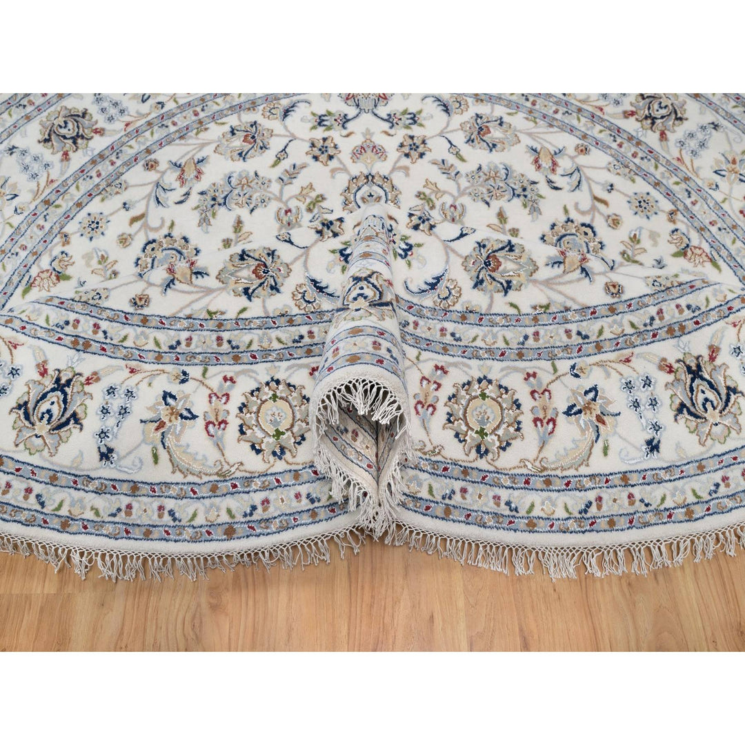 7'10" x 7'10" New Hand Knotted Ivory Wool & Silk Round Oriental Rug - MOA10291626