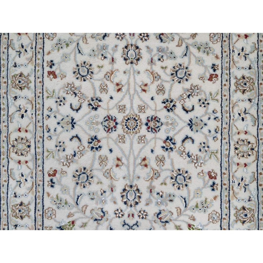 2'9" x 17'11" New Hand Knotted Ivory Wool & Silk Runner Oriental Rug - MOA10291648