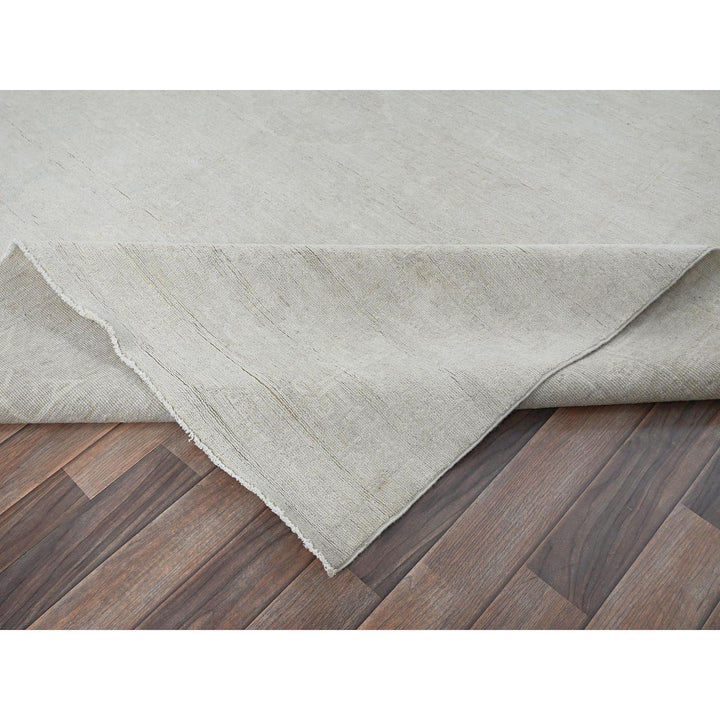 8'1" x 9'10" New Hand Knotted Ivory Wool Rectangle Oriental Rug - MOA102916