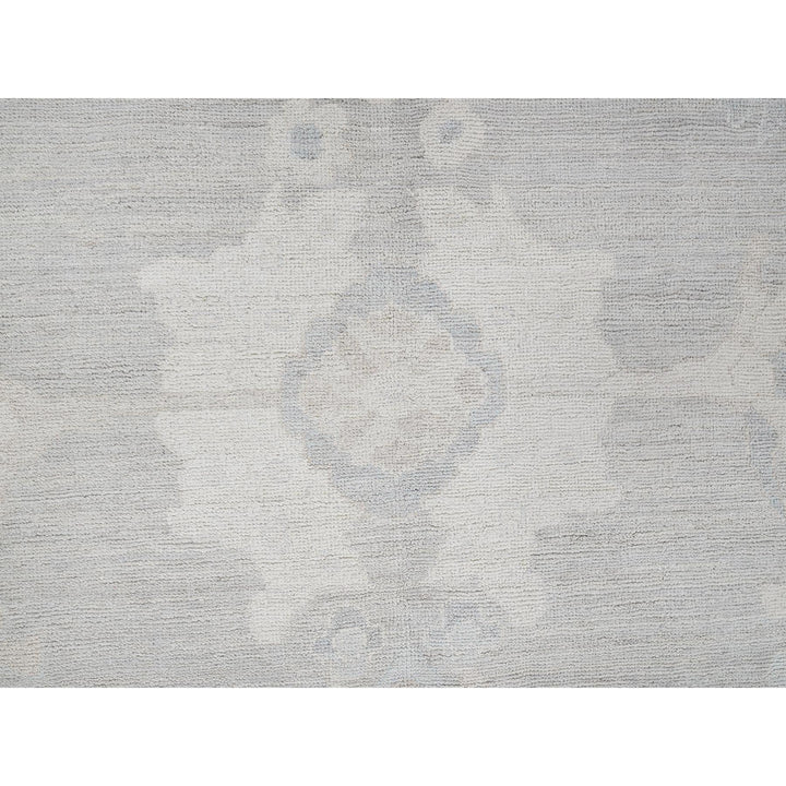 9'8" x 13'10" New Hand Knotted Grey Wool Rectangle Oriental Rug - MOA102918