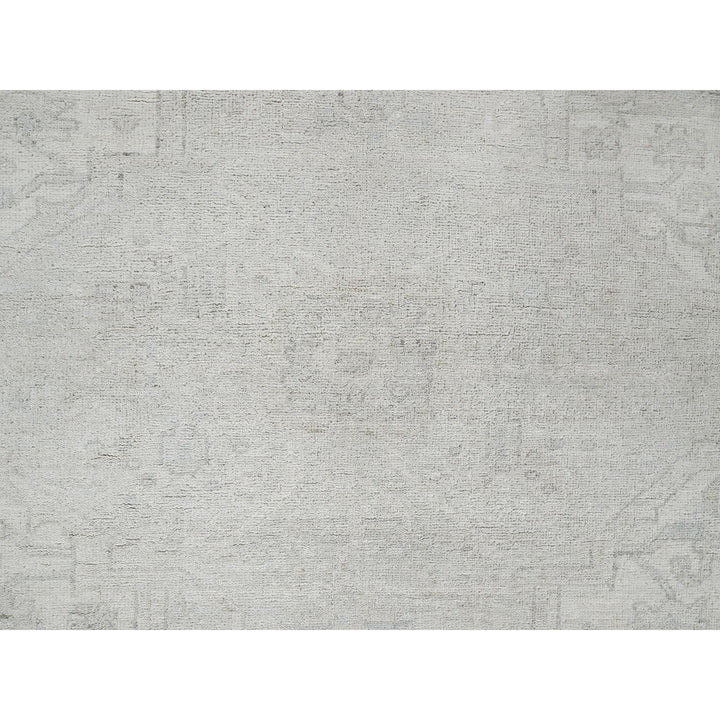 8'11" x 11'10" New Hand Knotted Ivory Wool Rectangle Oriental Rug - MOA102922