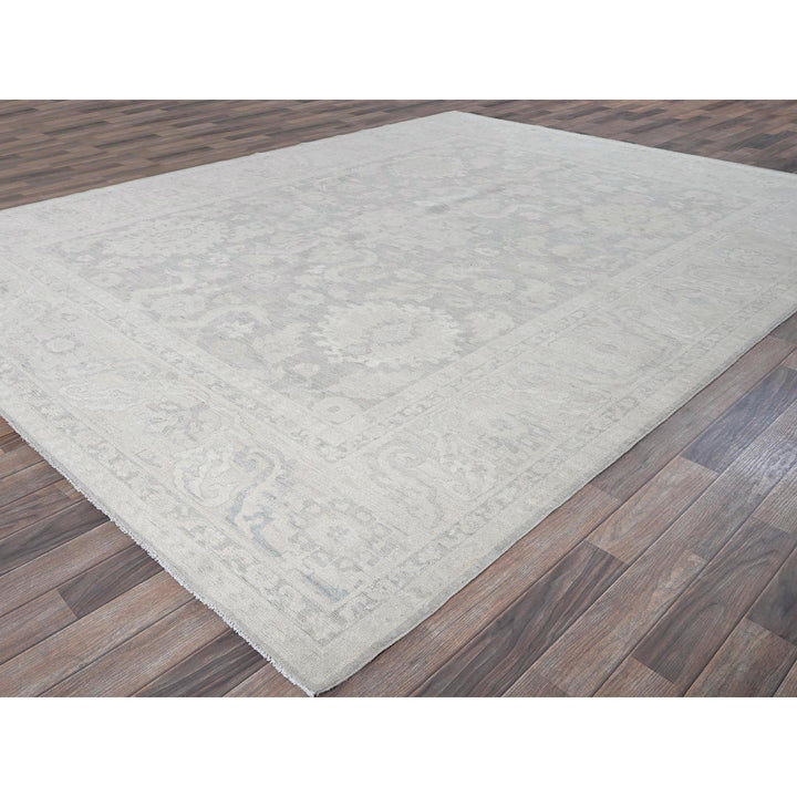8'9" x 11'10" New Hand Knotted Grey Wool Rectangle Oriental Rug - MOA102924