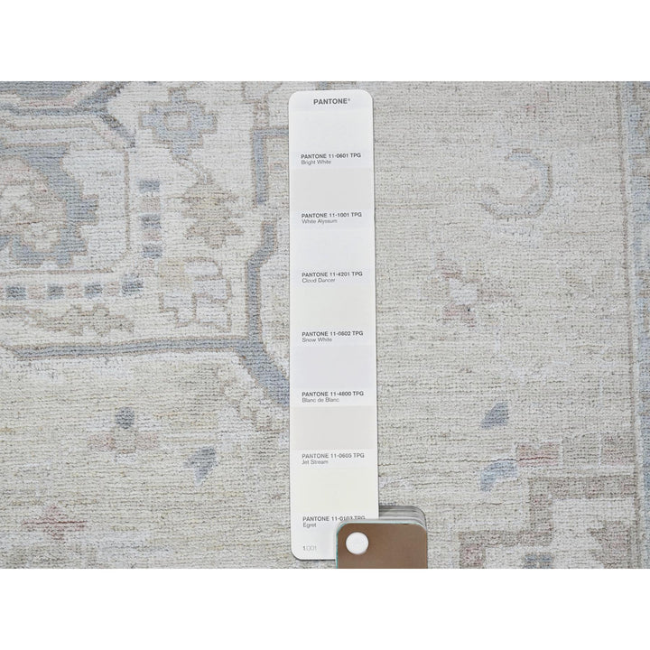8'1" x 9'7" New Hand Knotted Ivory Wool Rectangle Oriental Rug - MOA102927