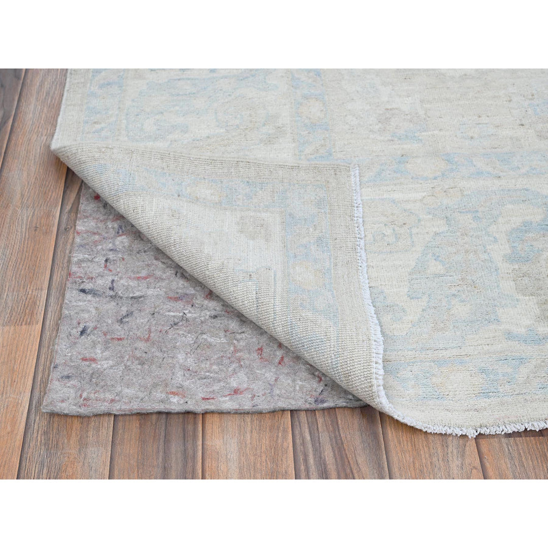 7'9" x 9'10" New Hand Knotted Ivory Wool Rectangle Oriental Rug - MOA102929