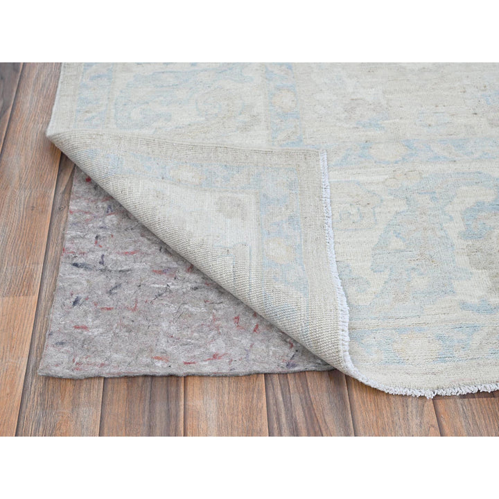 7'9" x 9'10" New Hand Knotted Ivory Wool Rectangle Oriental Rug - MOA102929